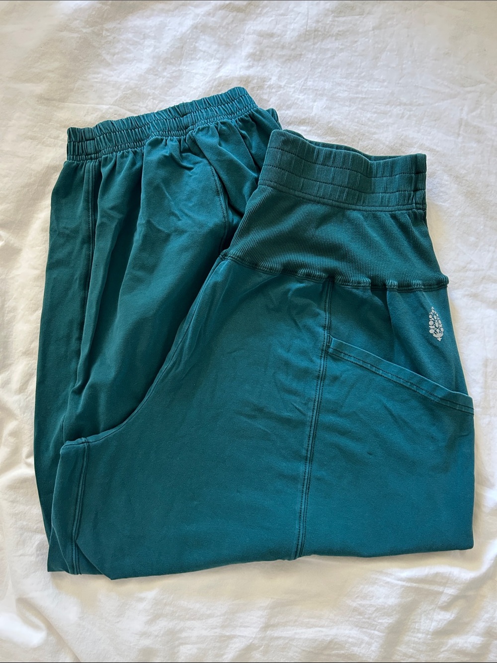 Free People Up in the Air Set Movement Workout Athleisure Green Joggers - Picture 12 of 15